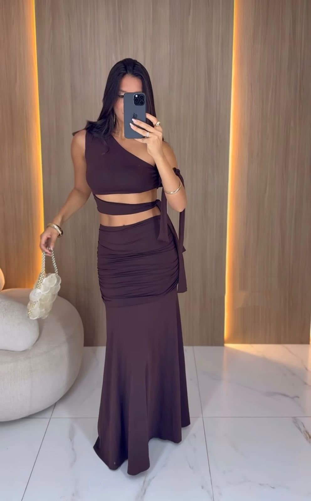 Conjunto Longo Recortes Amarração Marrom