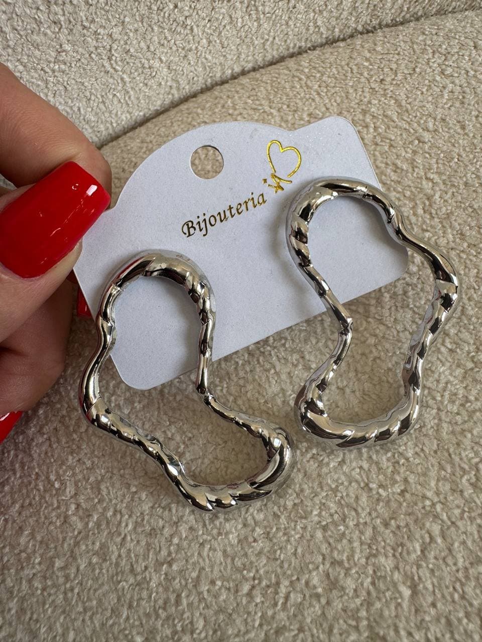 Brinco Organico Fino Prata