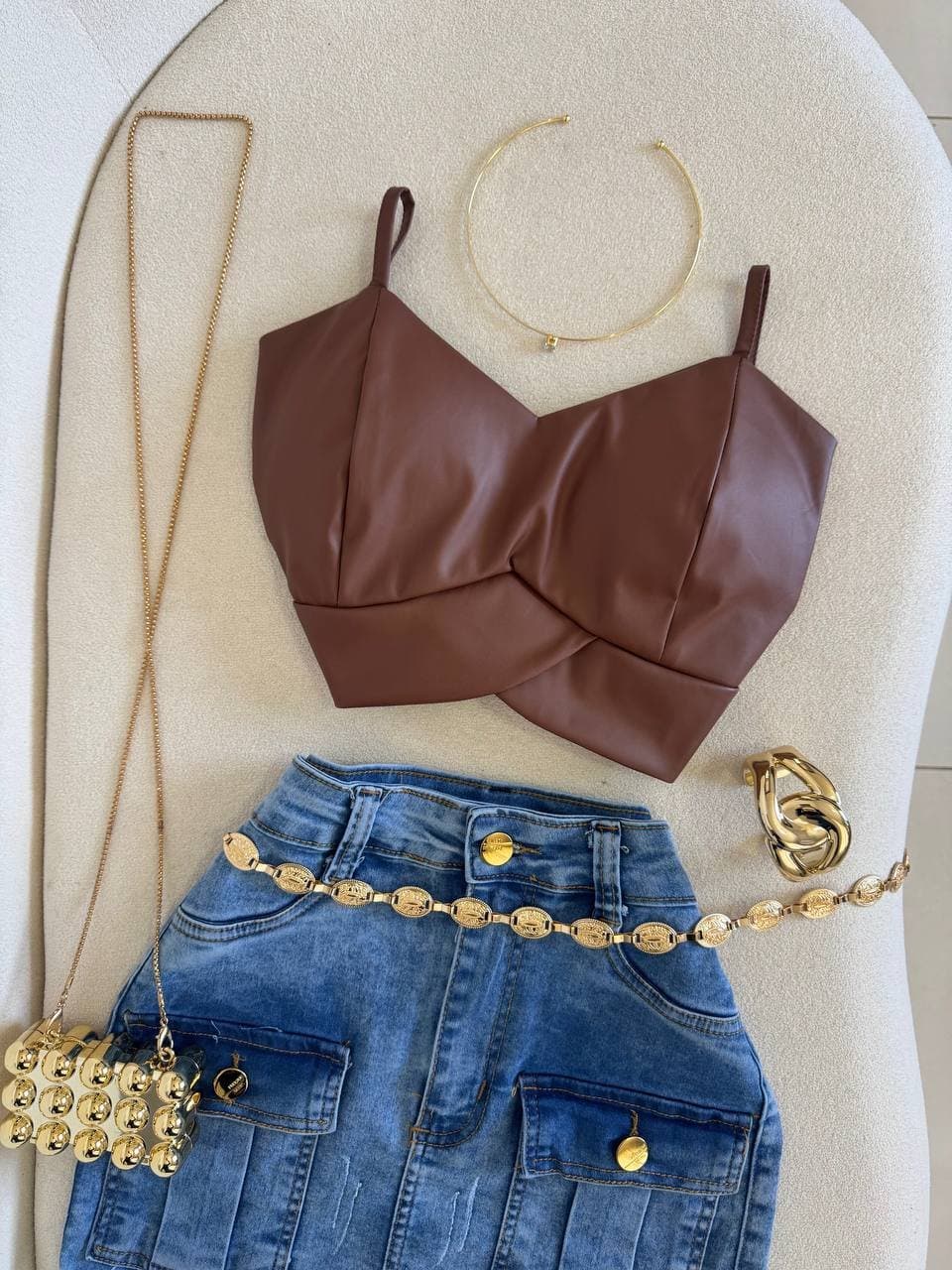 Bolsa Mini Clutch Bolinhas Dourada