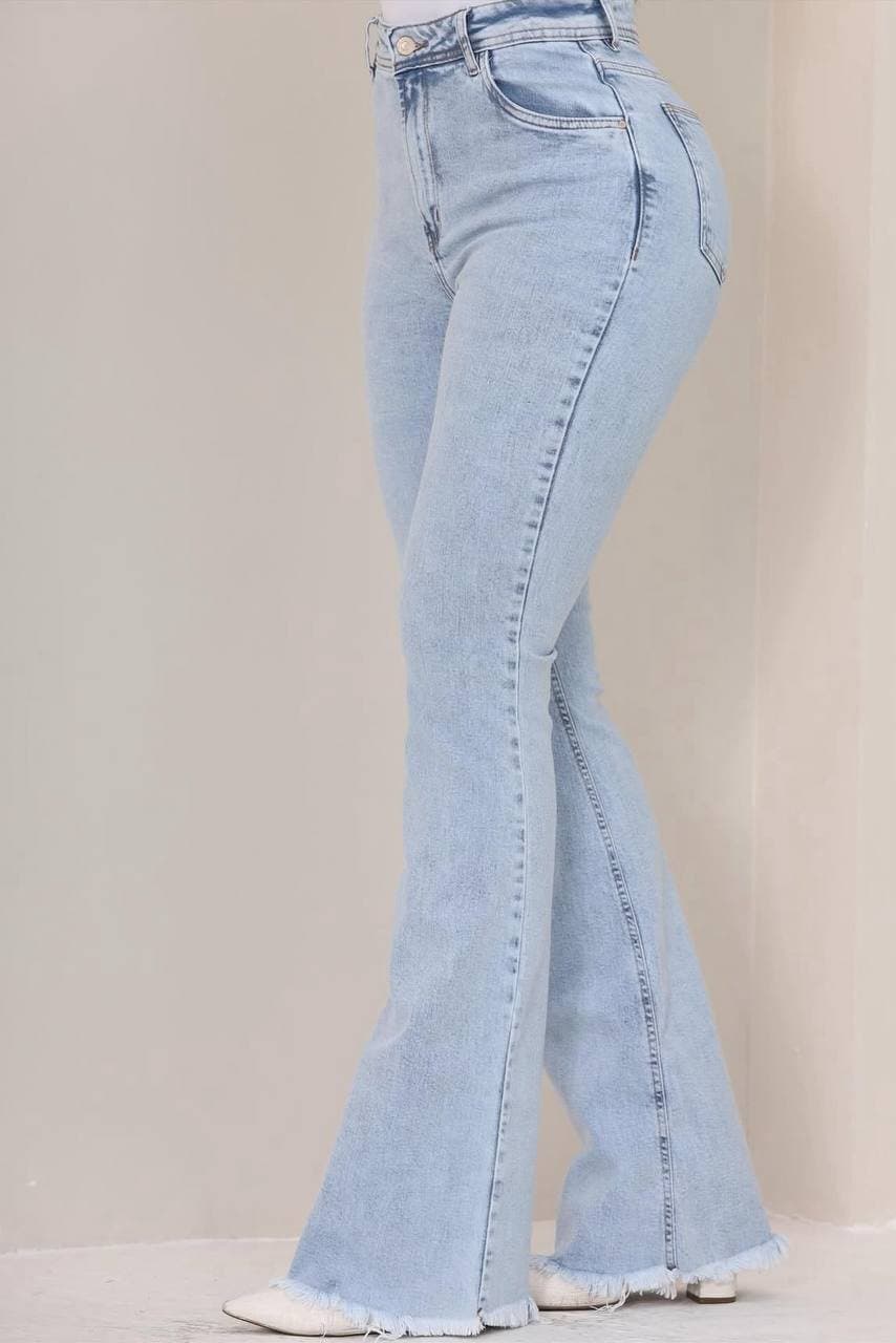 Calça Carmen Jeans Flare Barra Desfiada