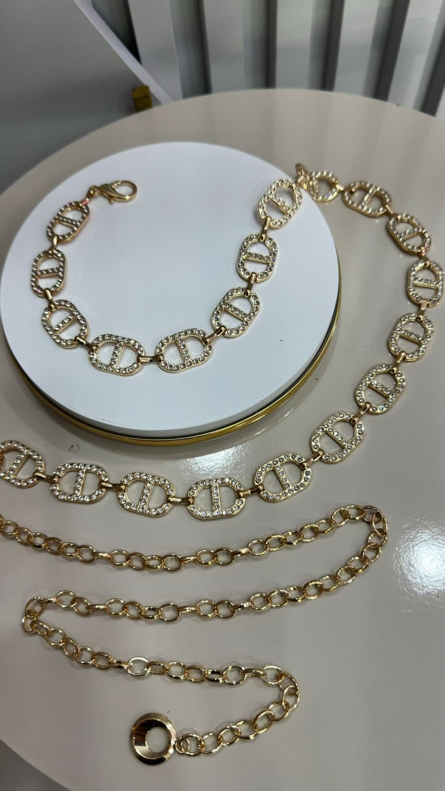 Cinto Corrente Daiane Strass Dourado