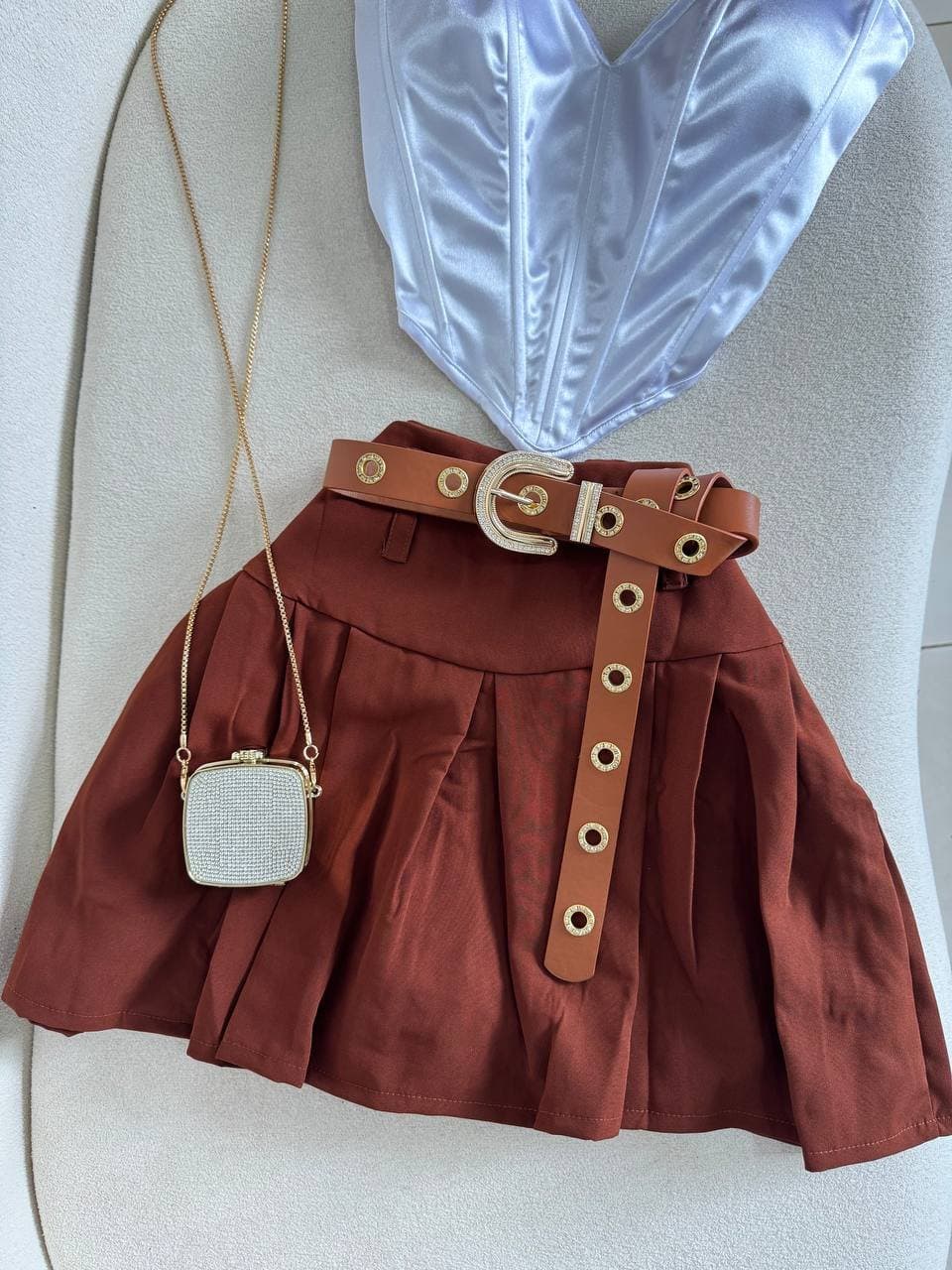 Saia com Shorts de Forro Colegial Marrom