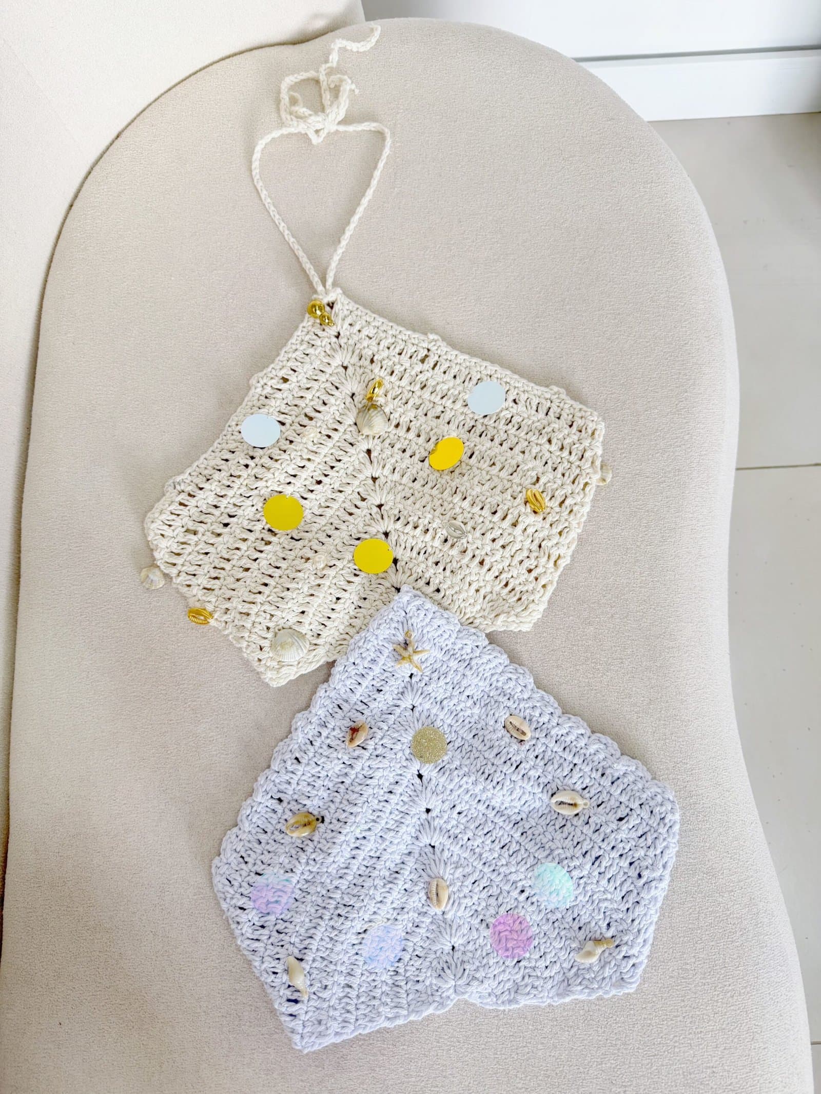 Cropped Crochê Maite com Aplicações