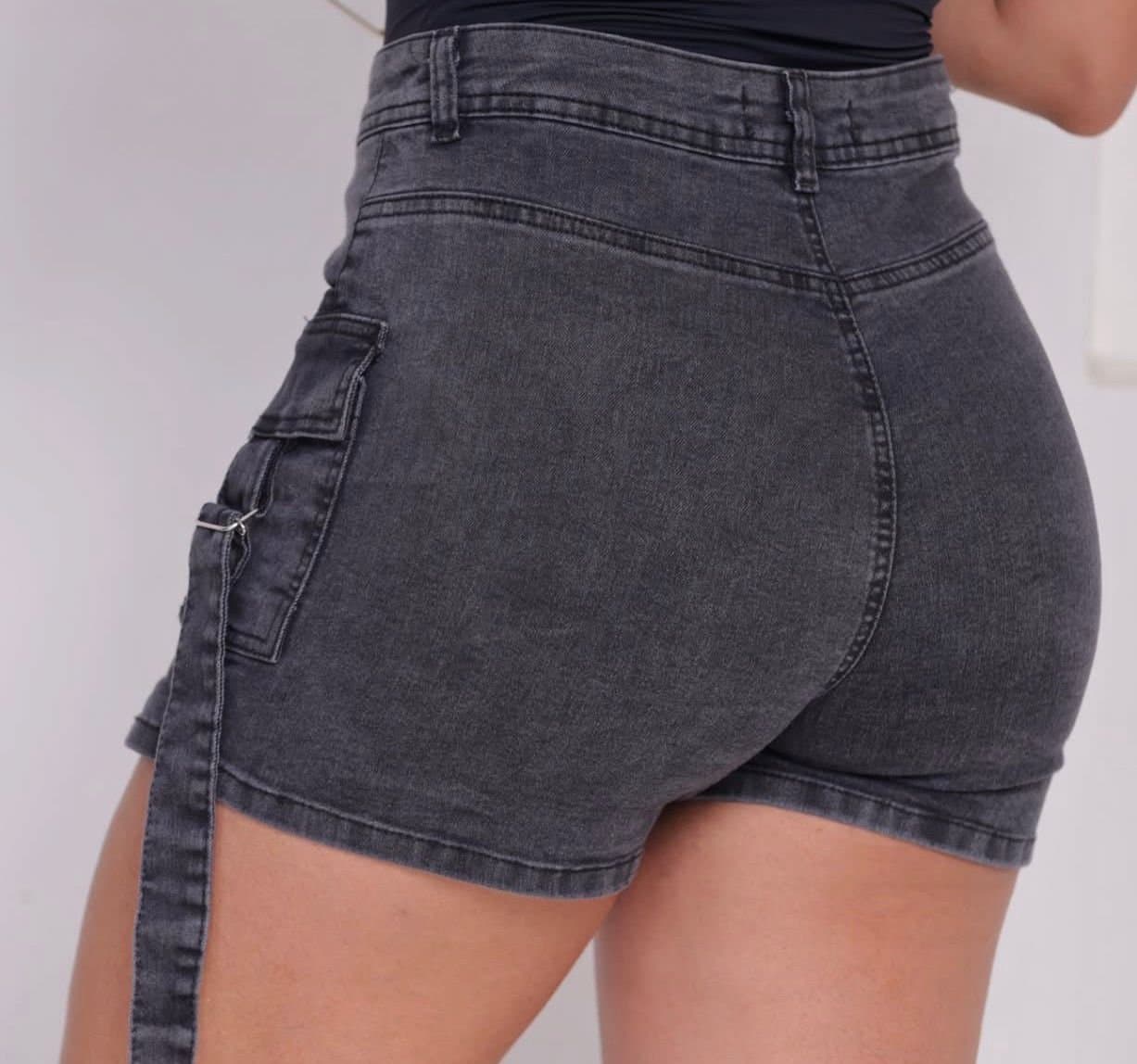 Shorts/saia Grafite Estonado Cargo com Lycra