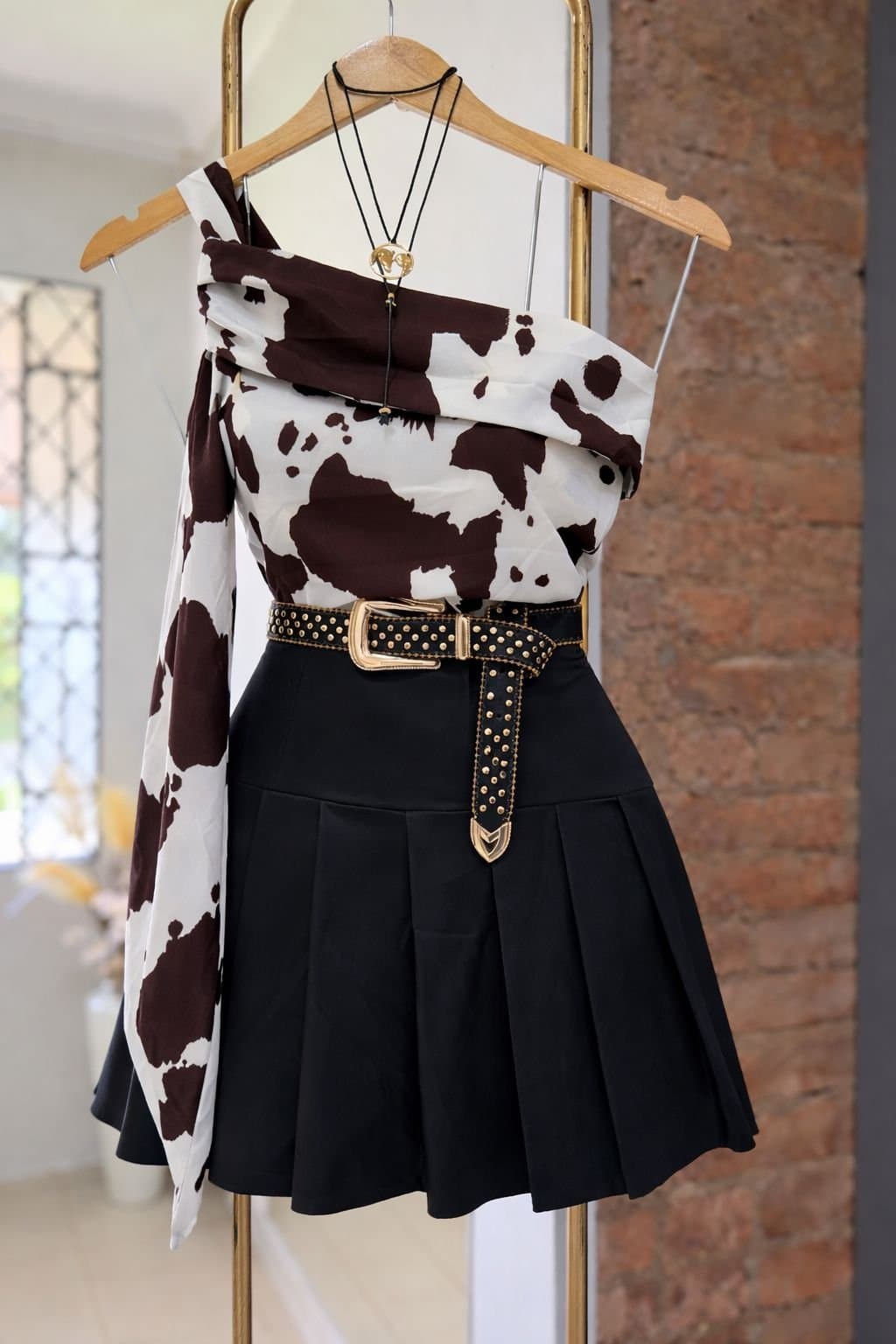 Saia/shorts Colegial Courino