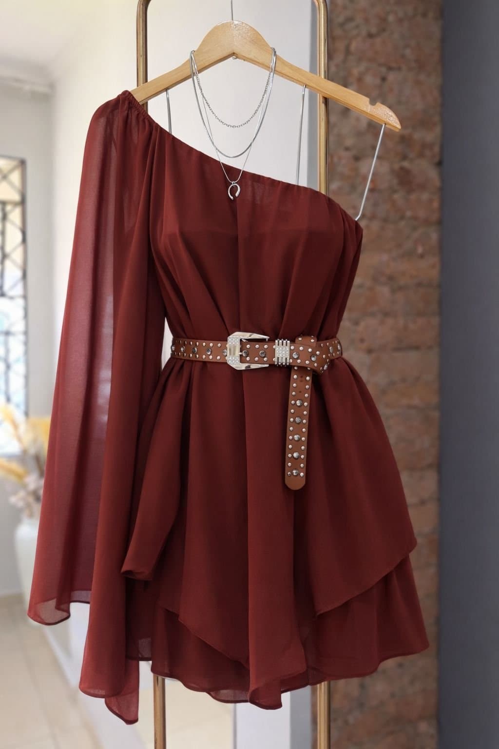 Vestido/macaquinho Manga Única Chiffon Sofia