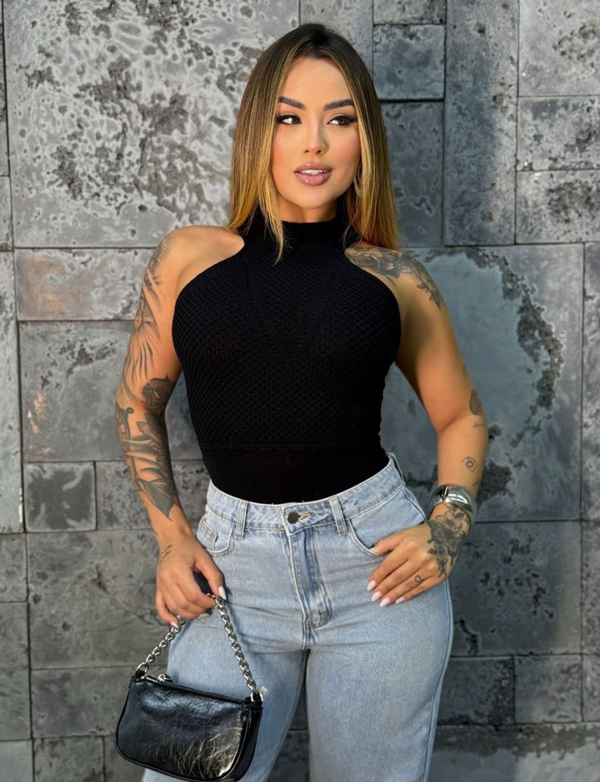 Body Modal Sthe Preto