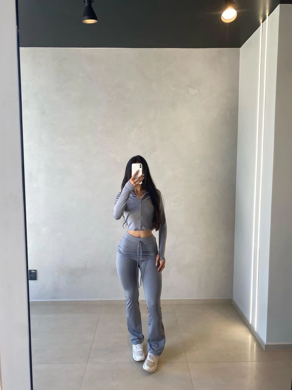 Conjunto Calça Flare + Jaquetinha