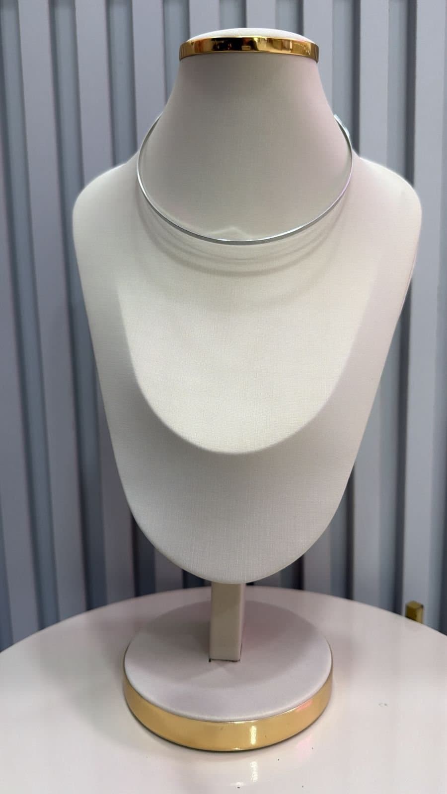 Colar Choker Fino Liso