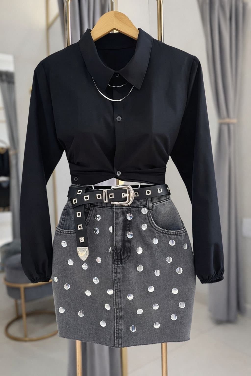 Camisa Botões (não é cropped)