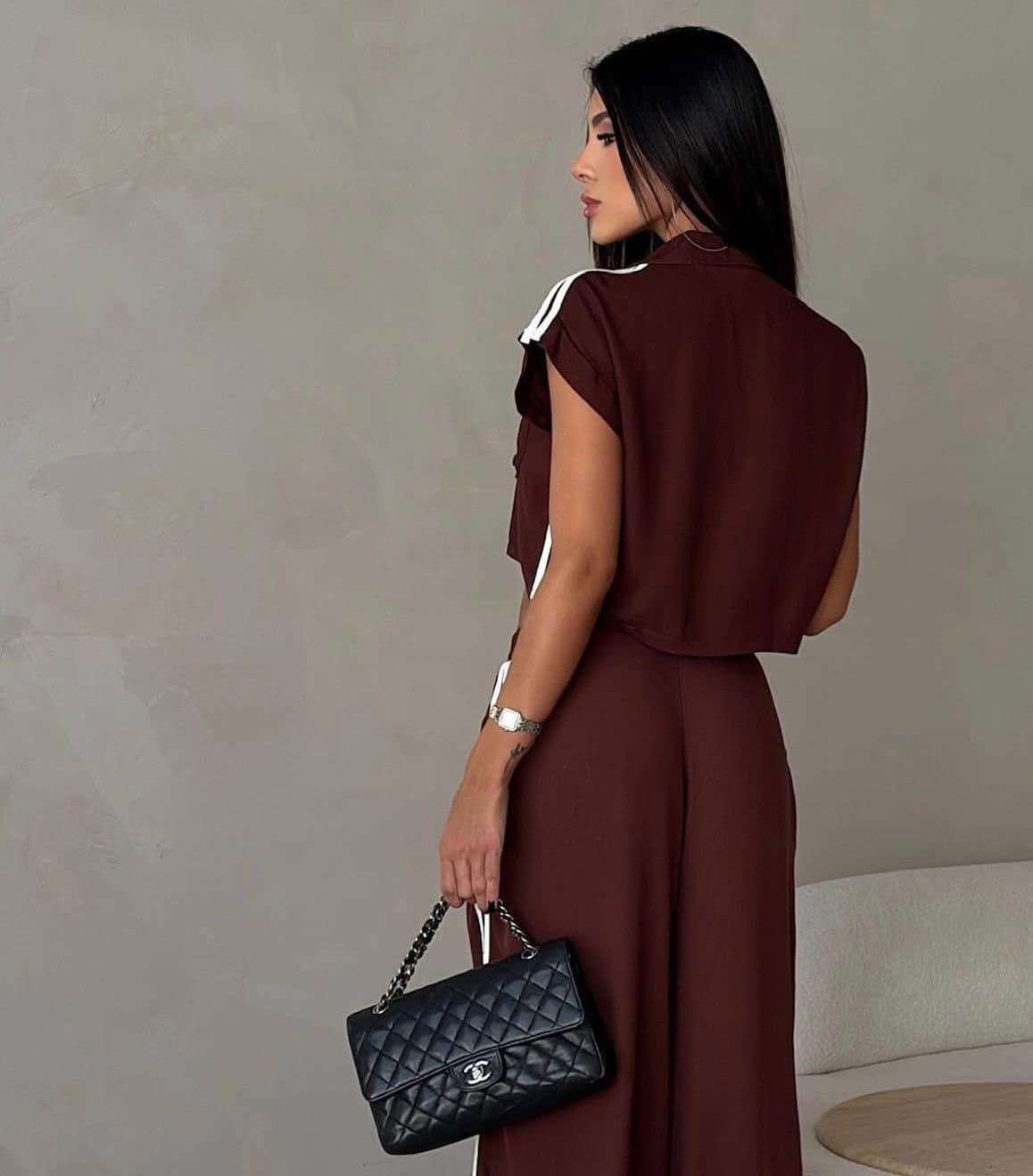 Conjunto Mariah Listras Marrom