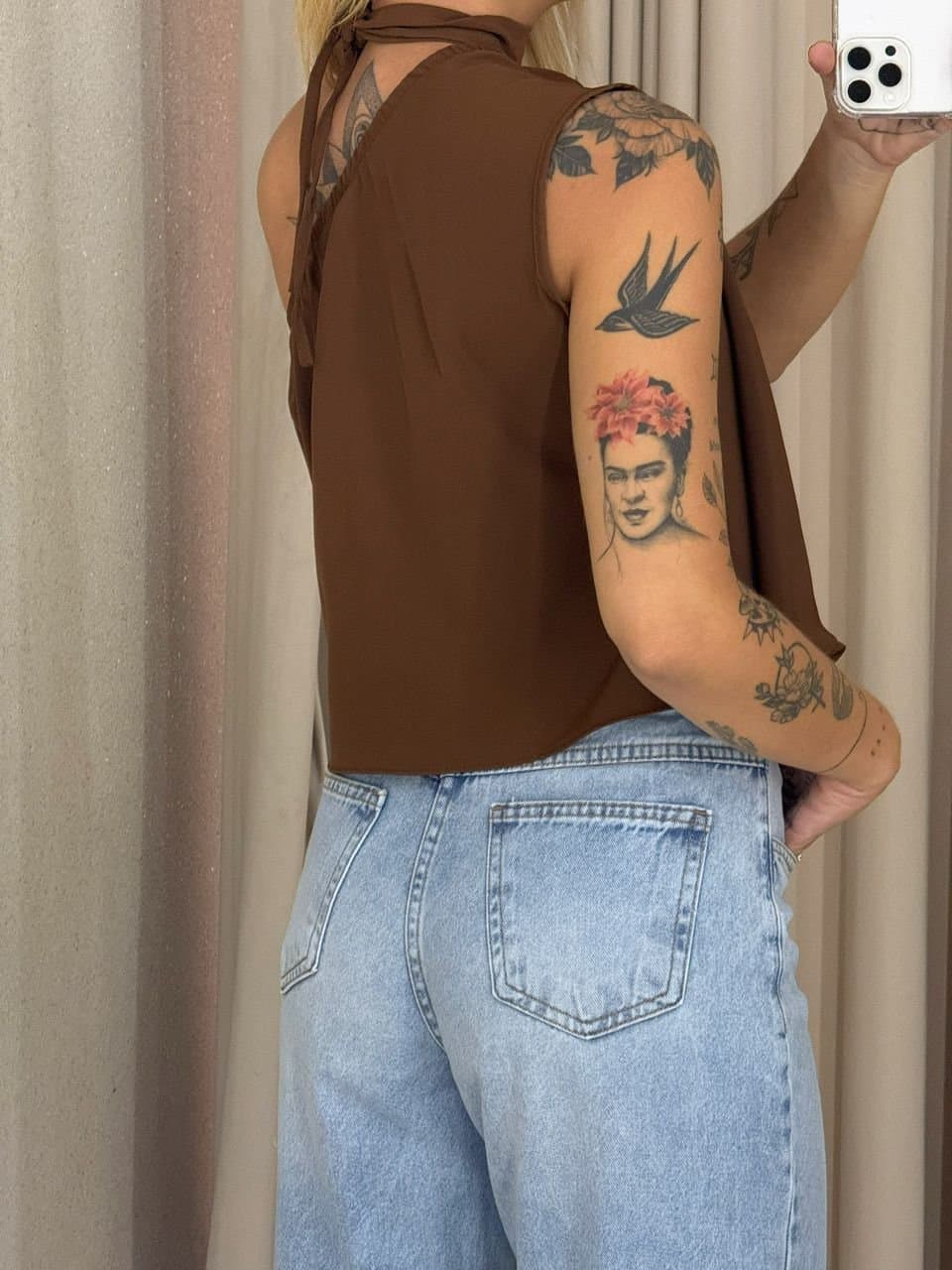 Bata Assimétrica Choker