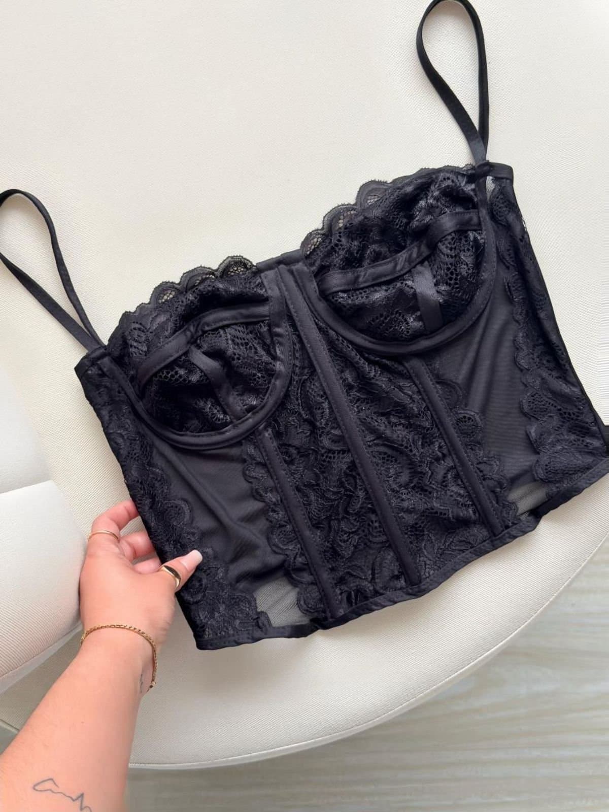 Cropped Corset de Renda com Tule