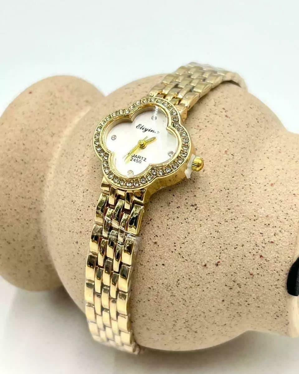 Relógio Virgínia Dourado