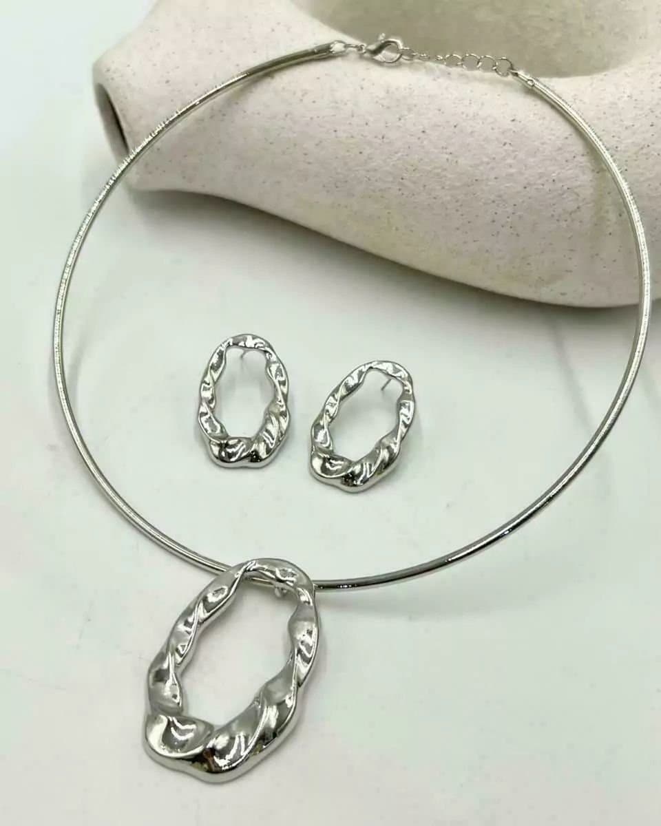 Conjunto De Colar Choker + Brinco Orgânico Bia