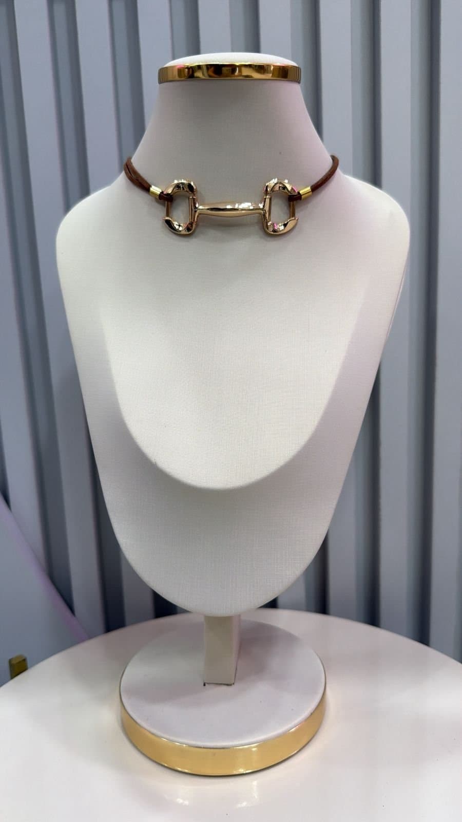 Colar Choker Country Bridão