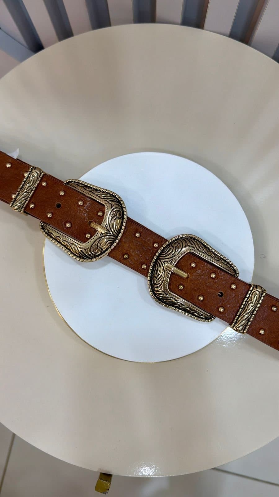 Cinto 2 Fivelas Dourada Detalhes Terracota Elástico