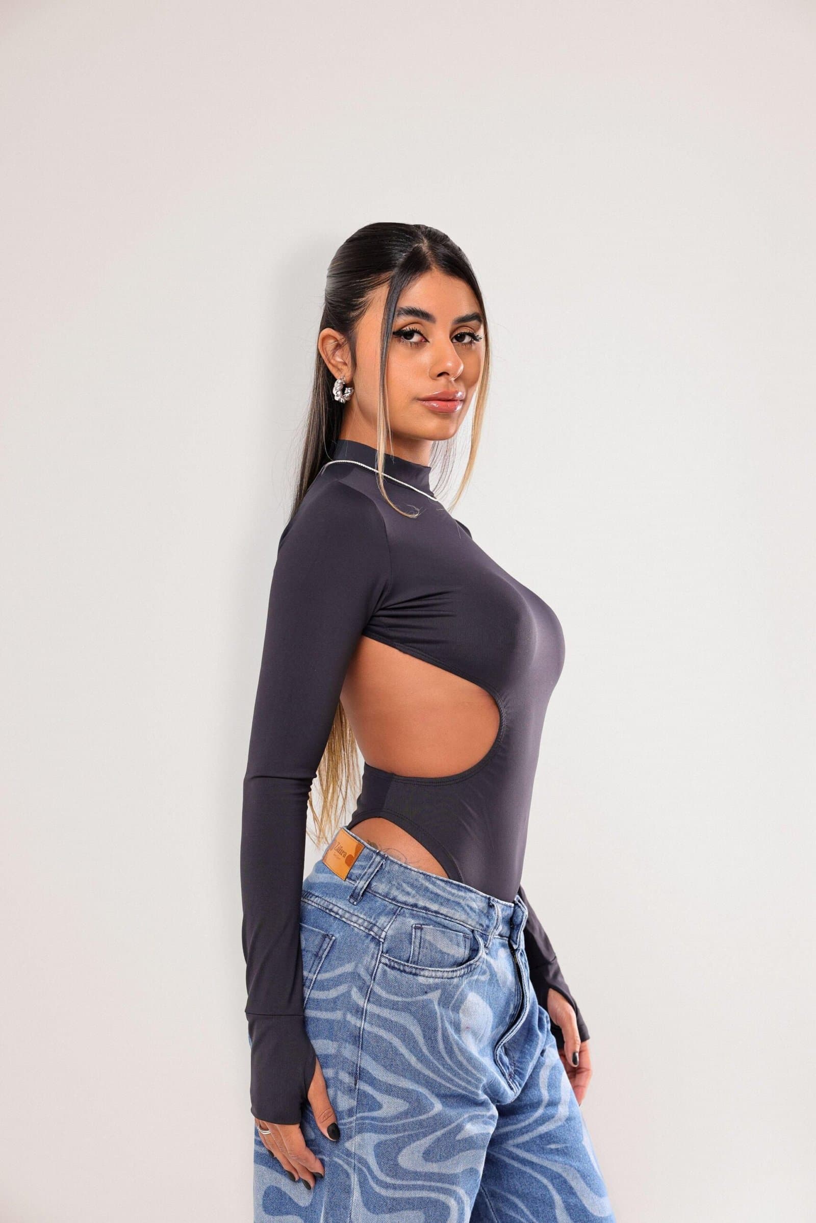 Body Poliamida Cintia Costas Abertas Luvinha Preto