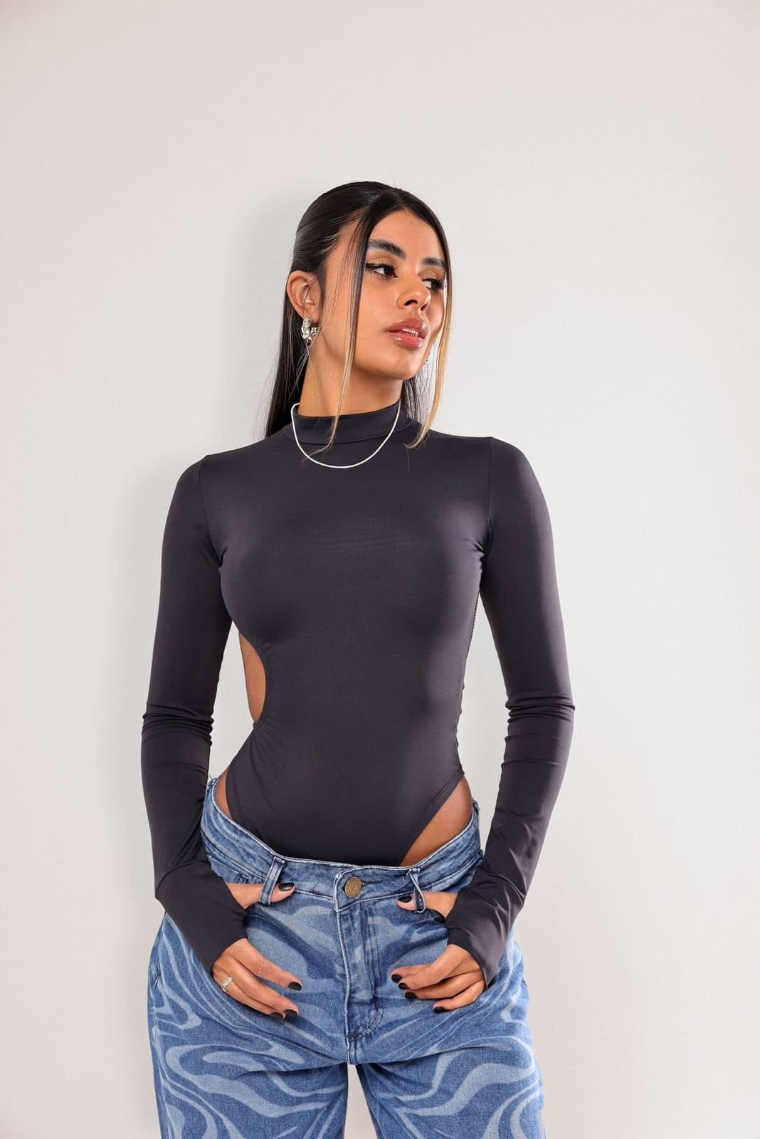 Body Poliamida Cintia Costas Abertas Luvinha Preto