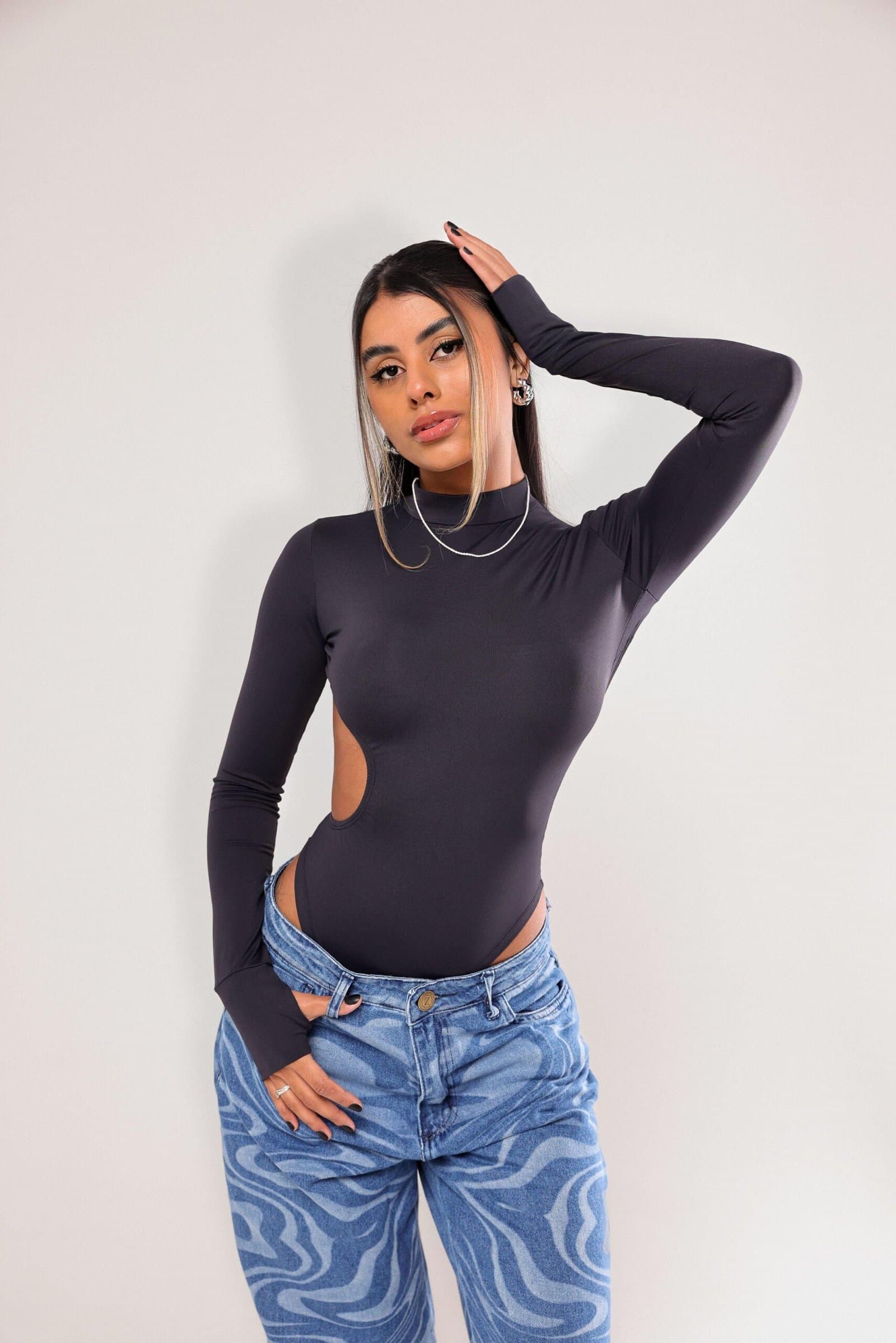 Body Poliamida Cintia Costas Abertas Luvinha Preto