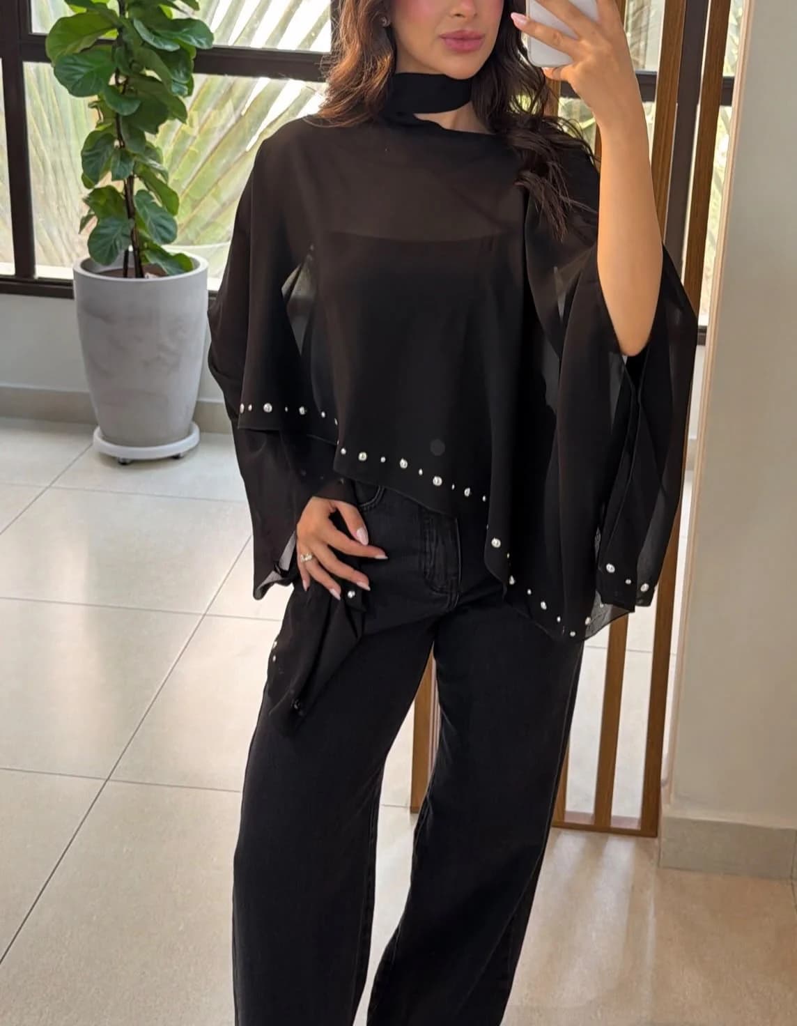 Blusa Bata de Tule Choker com Aplicação