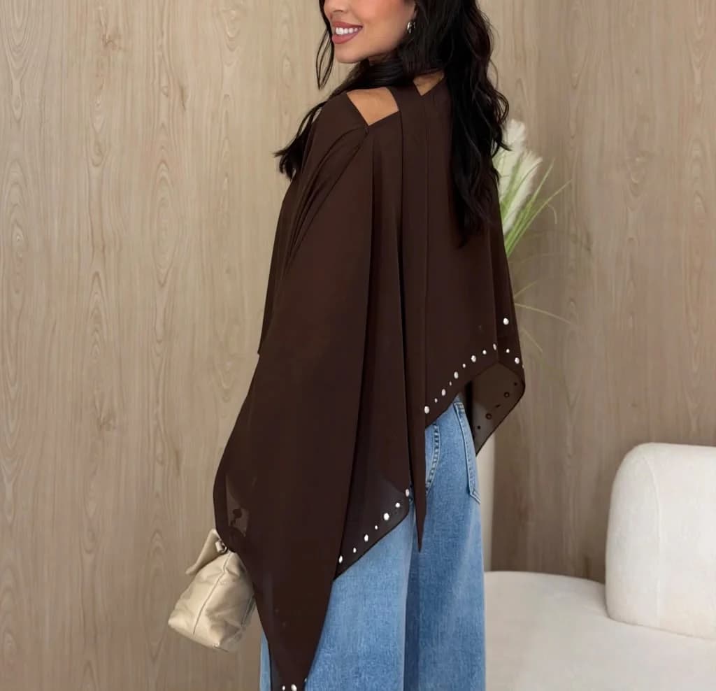 Blusa Bata de Tule Choker com Aplicação