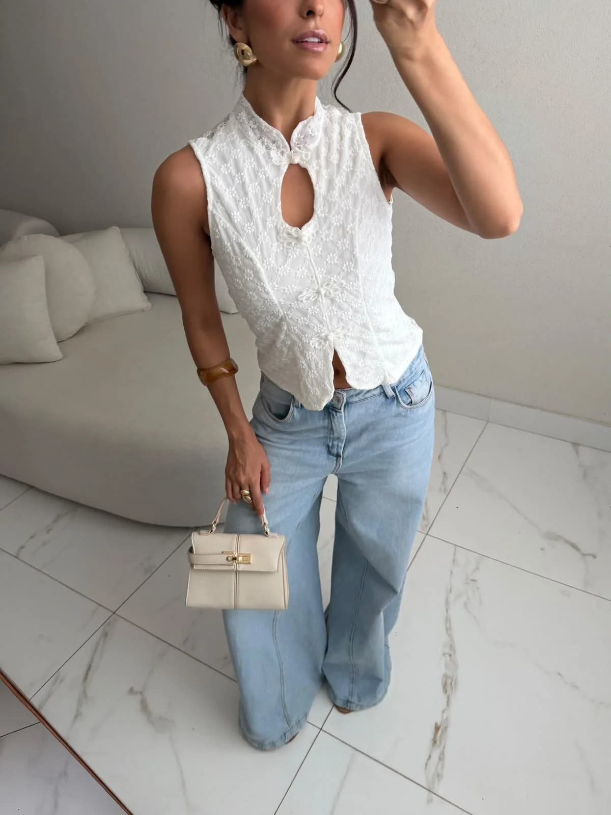 Blusa Renda Asiática Fecho Oriental