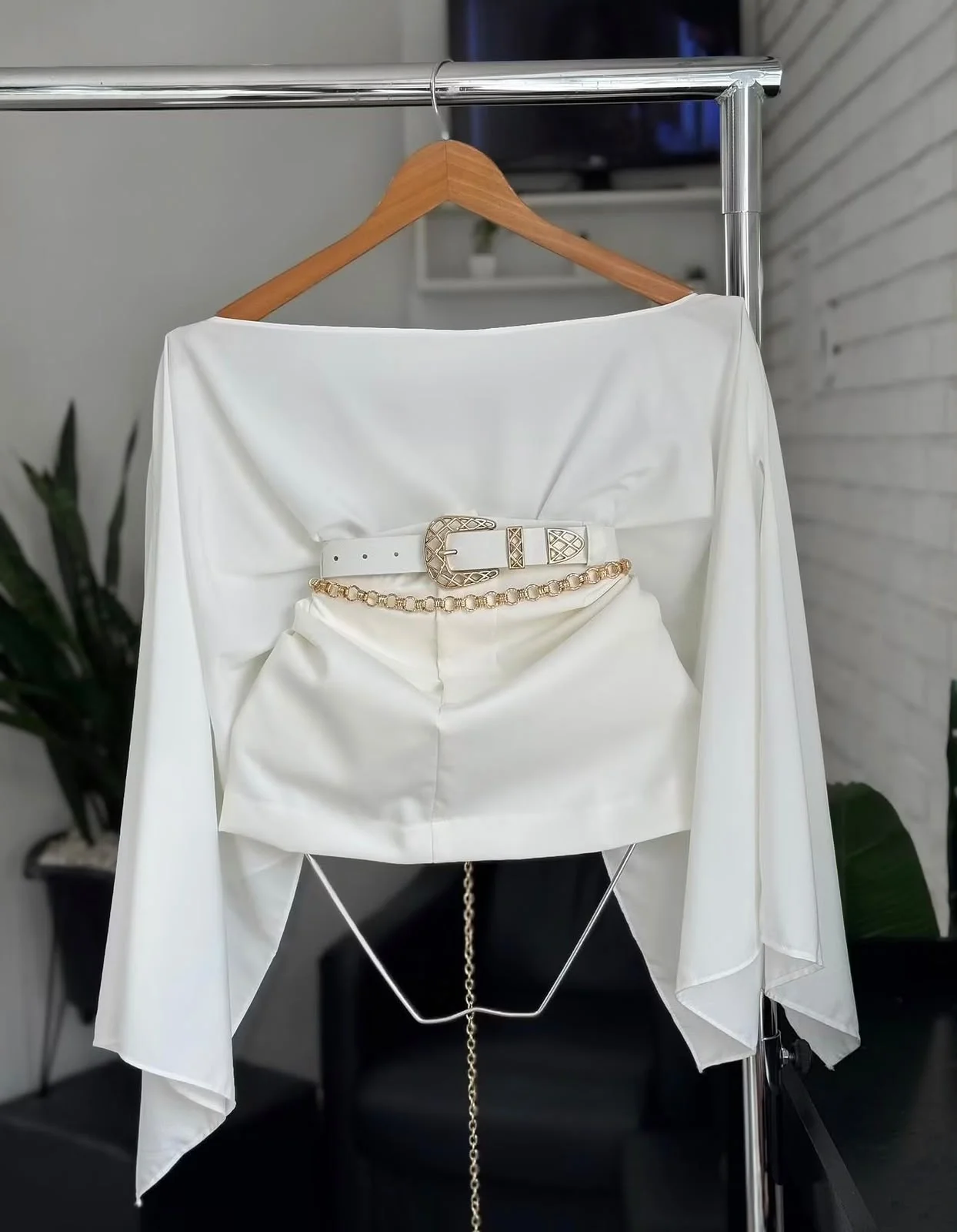 Blusa Bata Capa Multiformas + Top Merlin