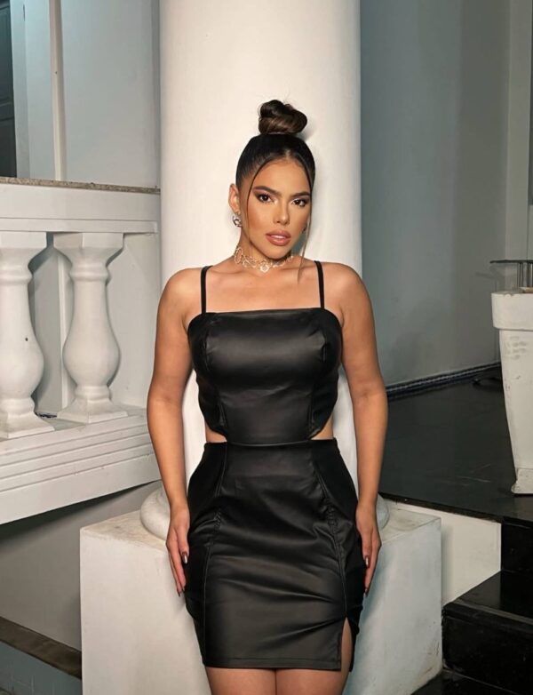 Vestido Courino Fenda Preto - Imagem 4