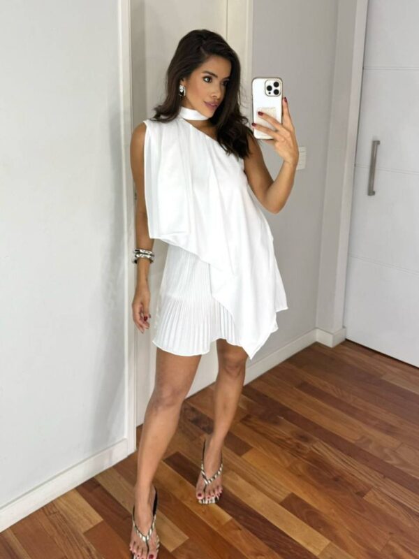 Blusa Bata Choker Branca - Imagem 3
