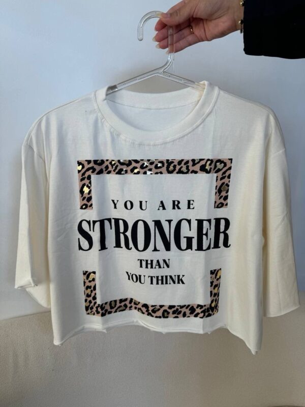Cropped T-shirt Over Stronger