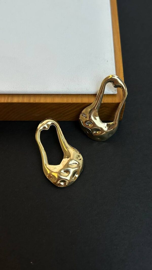 Brinco Tendência Orgânico Dourado