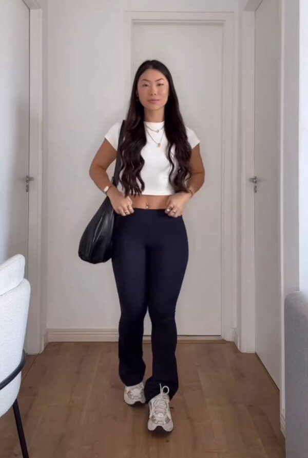 Calça Flare Poliamida Preta - Imagem 5
