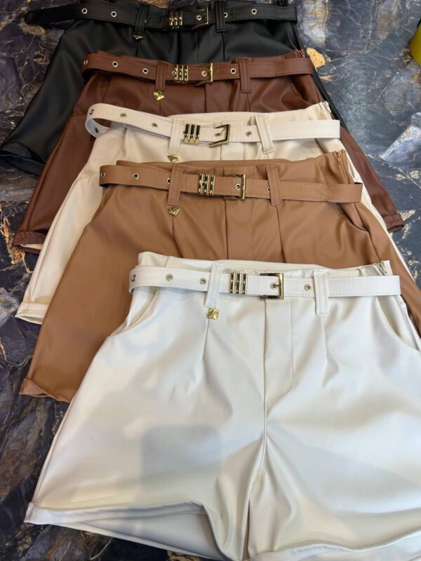 Shorts Courino Com Cinto Marca Ostentação Marrom Claro - Imagem 2