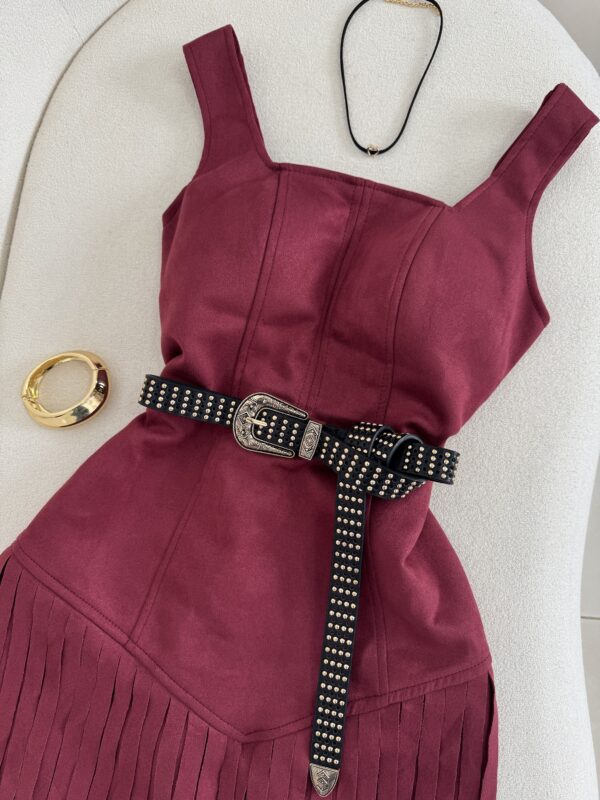 Cinto Preto Com Fivela e Detalhes Dourado - Imagem 3