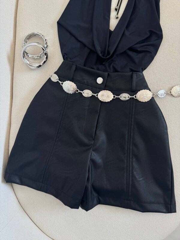 Shorts Courino Raissa Preto - Imagem 3