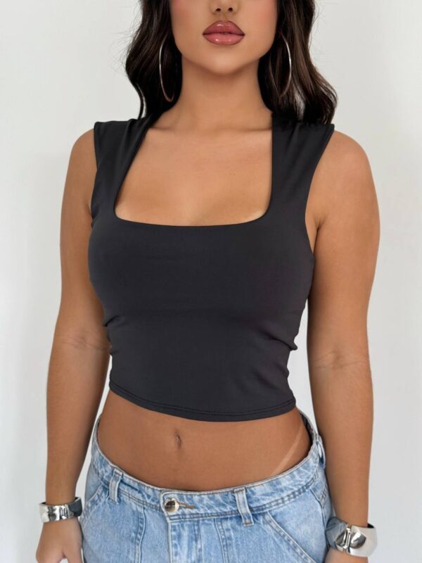 Cropped Vicky Preto