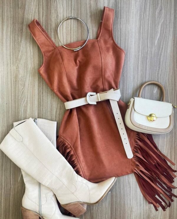 Vestido Suede Com Franjas Yara Marrom - Imagem 4