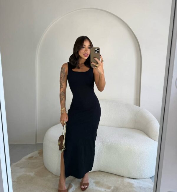 Vestido Longo Canelado Premium Costas Cruzadas Preto
