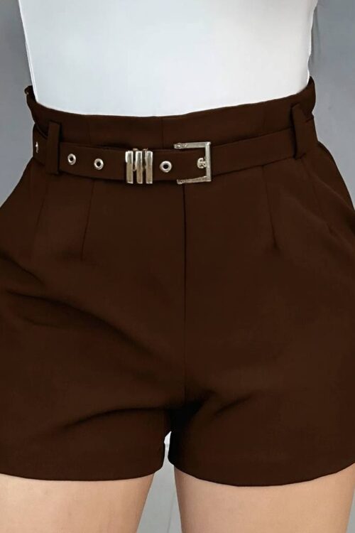 Shorts Alfaiataria com Cinto Dourado Marrom