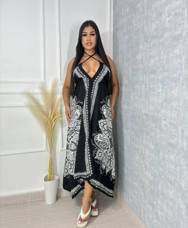 Vestido Longo Indiano Mandala Preto e Branco