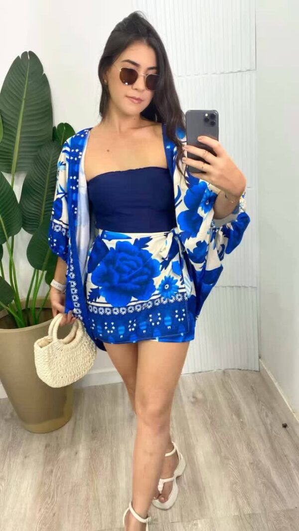 Conjunto De Kimono + Shorts/saia Estampado Azul com Off - Imagem 5
