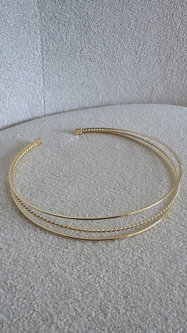 Colar Choker Triplo Dourado