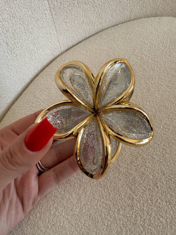 Presilha de Cabelo Flor Brilho Prata com Dourado