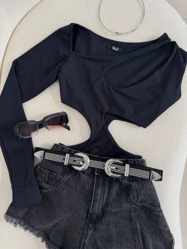 Shorts Jeans Grafite Estonado Barra Desfiada - Imagem 4