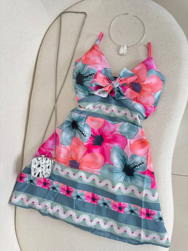 Vestido/macaquinho Estampado Floral Rosa e Azul - Imagem 5