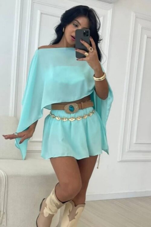 Conjunto 3 Peças Multiformas (Cropped + Capa + Shorts/saia) Azul Tiffany