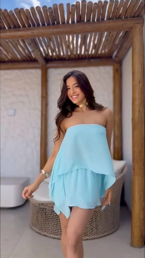 Conjunto 3 Peças Multiformas (Cropped + Capa + Shorts/saia) Azul Tiffany - Imagem 4