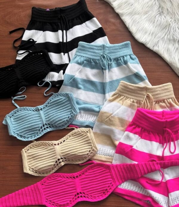 Conjunto De Modal Shorts + Top Preto com Branco