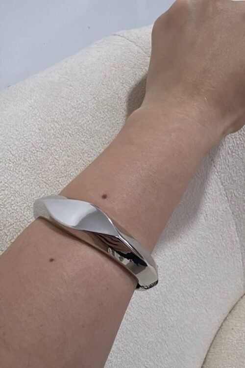 Bracelete Prata Detalhado
